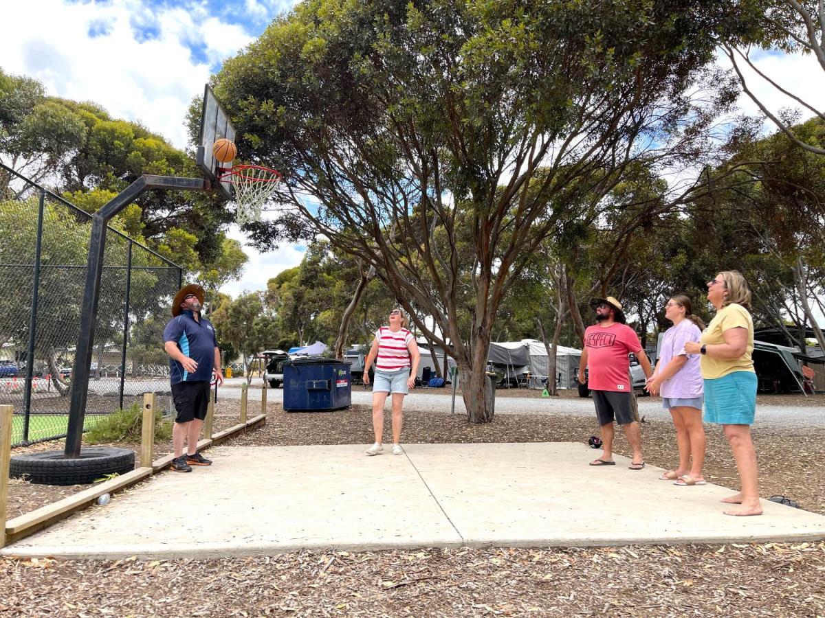 ホテル Big4 Port Willunga Tourist Park アルディンガ エクステリア 写真